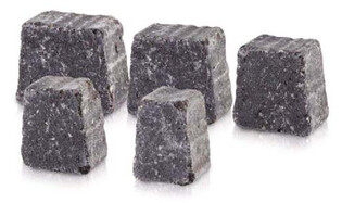 821620
